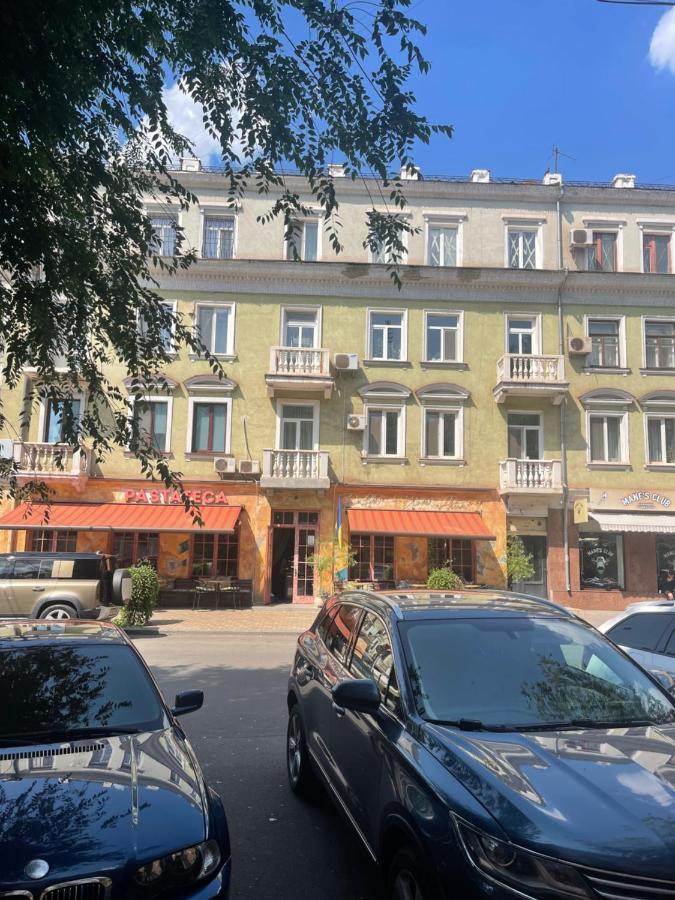 Vip Apartment Karl Marks Avenue Krivói Rog Exterior foto
